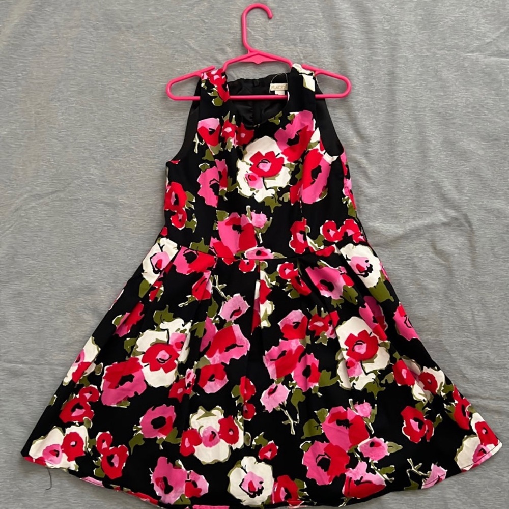 Color: black/pink/white